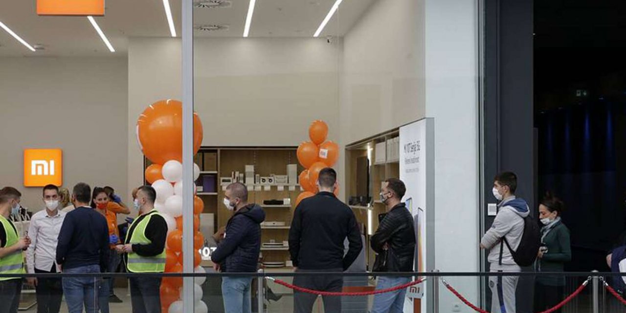 Xiaomi, akıllı telefon pazarında ilk kez dünya lideri oldu