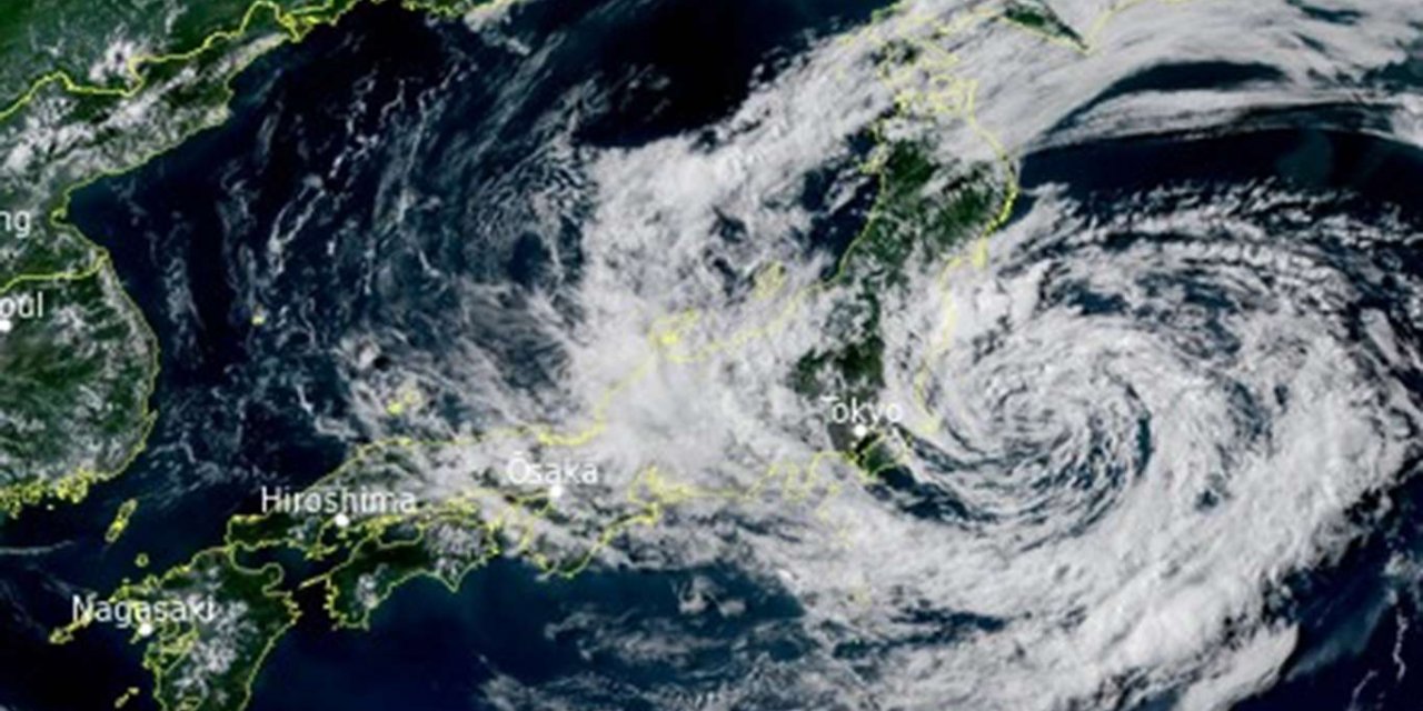 Japan orders evacuation of 235,000 people as Lupit typhoon reaches the Sea of Japan