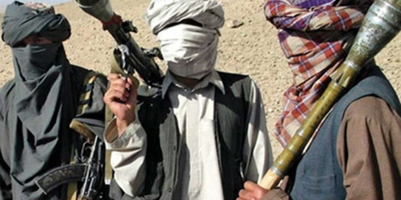 Taliban Afganistan'da 6'ncı eyalet merkezini ele geçirdi