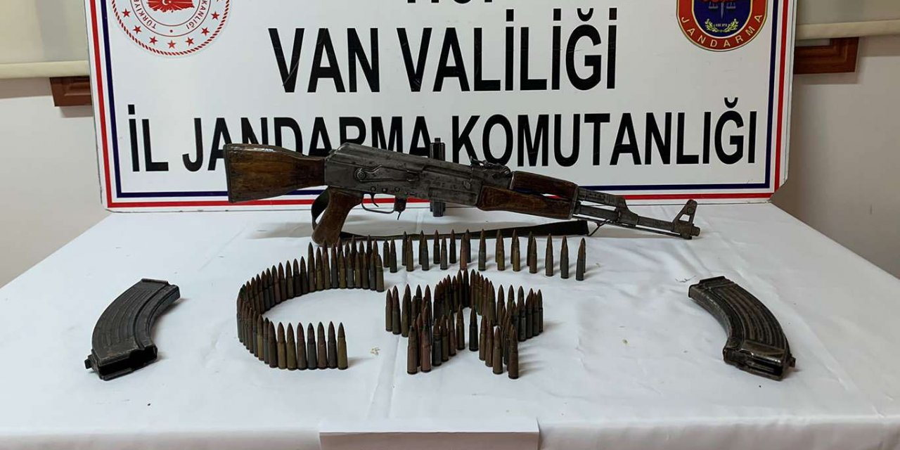 Van'da silah ve mühimmat ele geçirildi