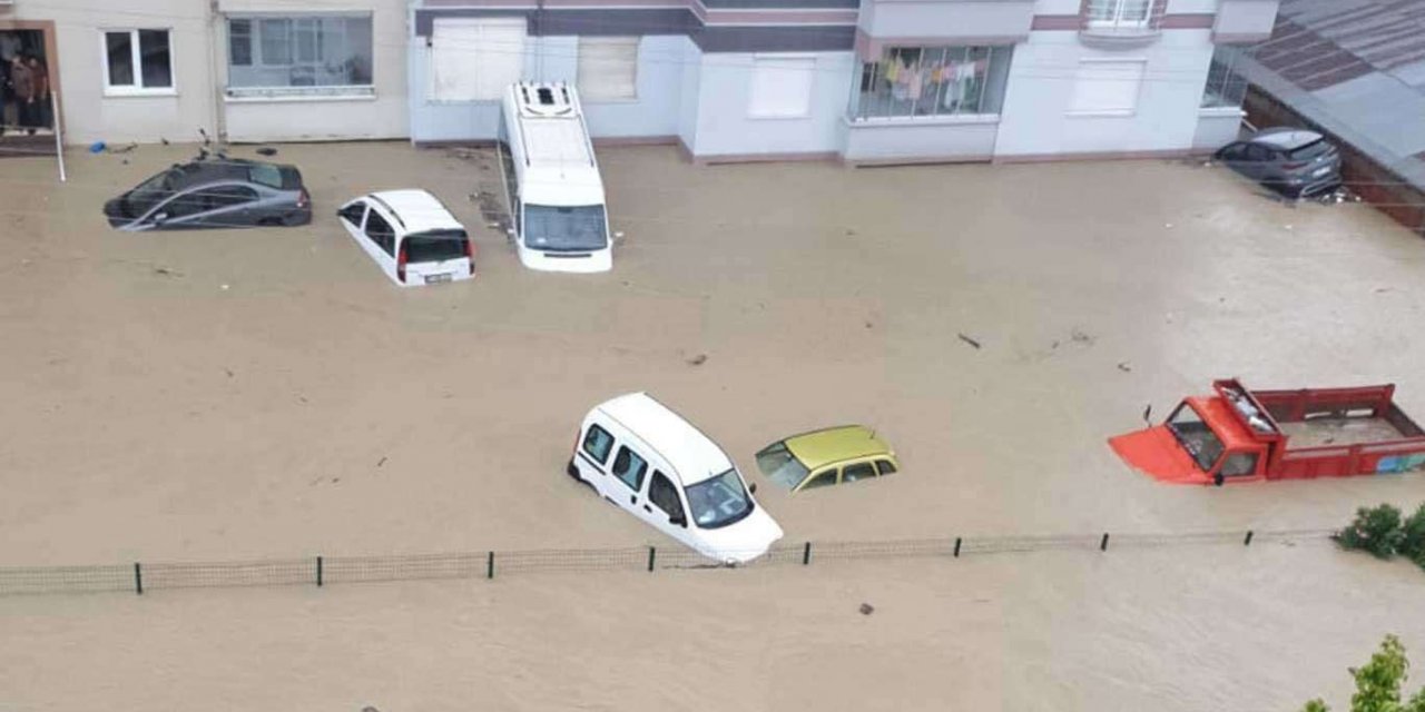 Death toll from flash floods rises to 27 in northern Turkey