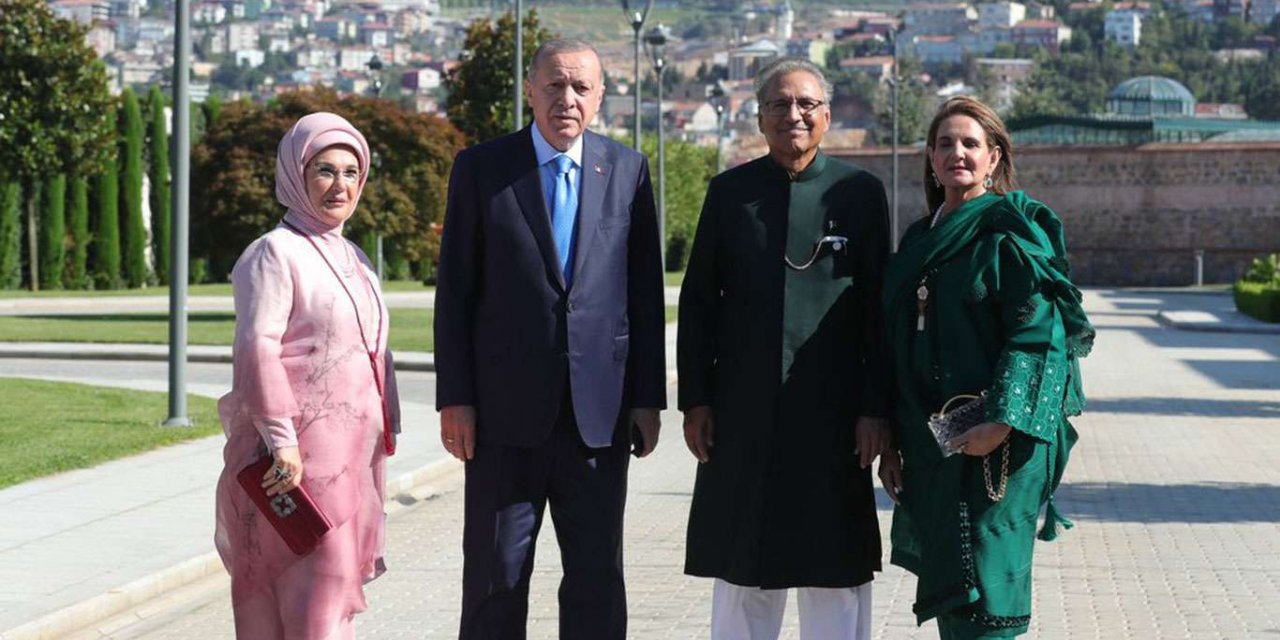 Erdoğan meets with President Alvi of Pakistan