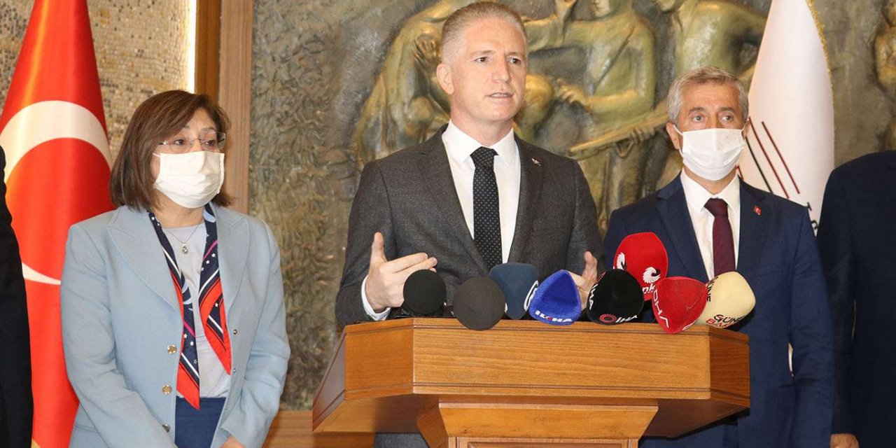 İptal edilen festivalin bütçesi afet bölgelerine gönderilecek