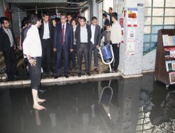 VATSO' dan su baskınına uğrayan esnafa ziyaret