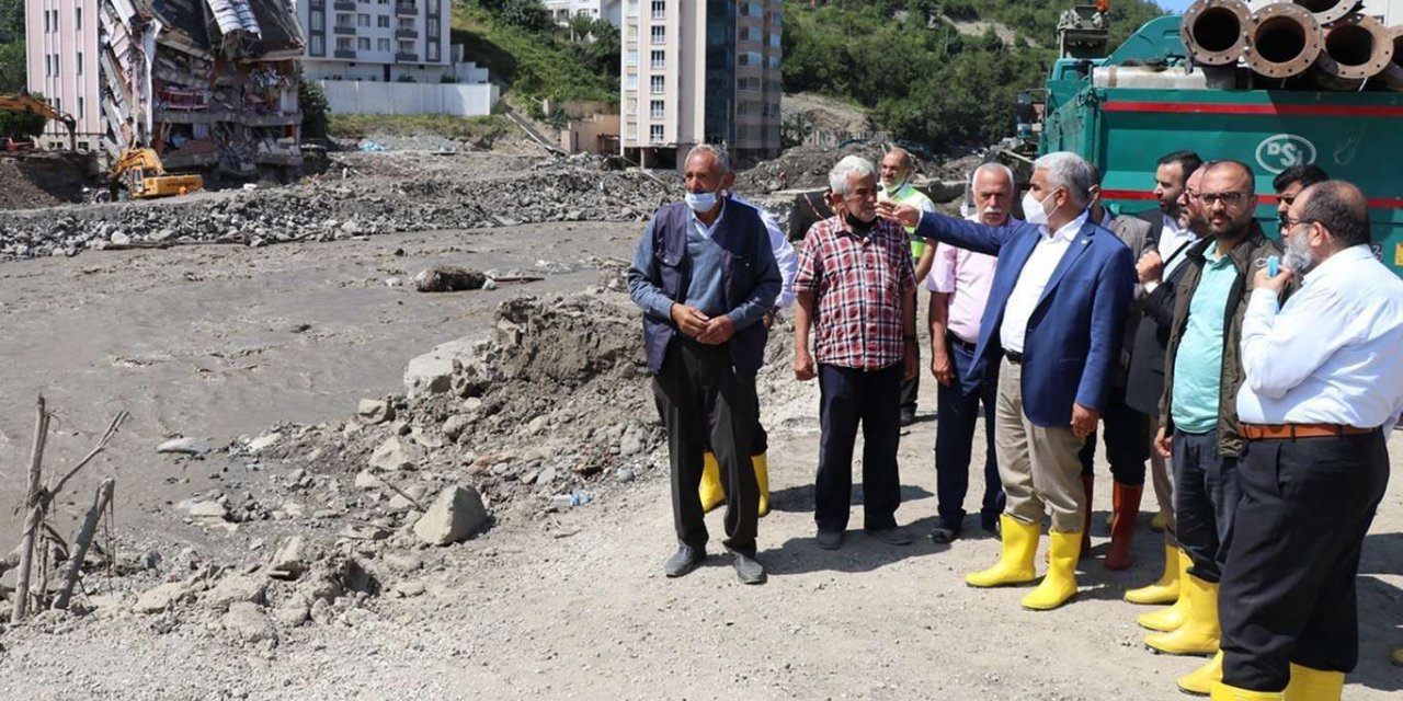 Yapıcıoğlu visits flood-hit areas in Black Sea Region
