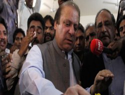 Navaz Şerif`ten Taliban`a Görüşme Çağrısı