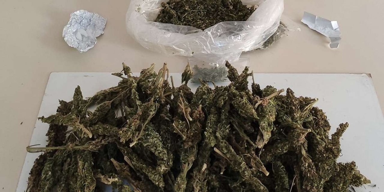 Hastane otoparkında durdurulan araçtan uyuşturucu çıktı