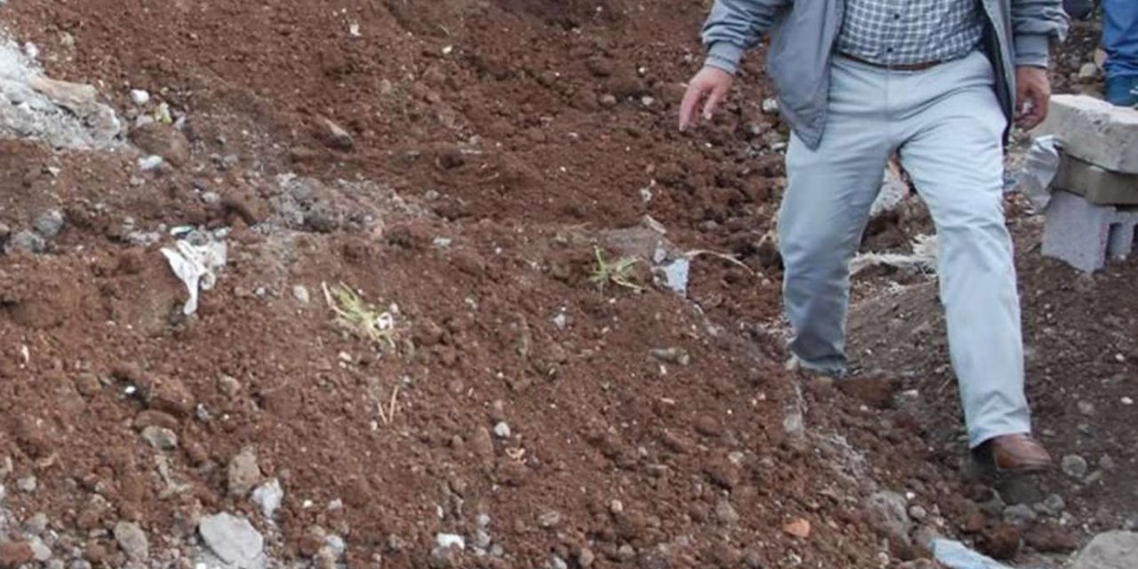 Elektrik akımına kapılan kadını diri diri mezara koydular!