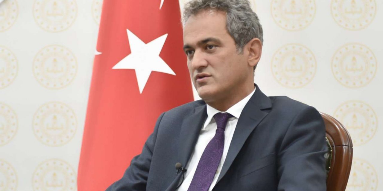 Bakan Özer okullarda yüz yüze eğitim hazırlıklarının detaylarını açıkladı