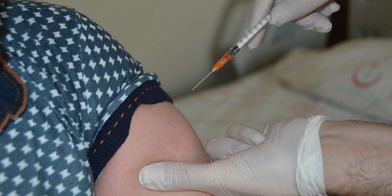 Turkey reports 17,332 new coronavirus cases, 255 deaths