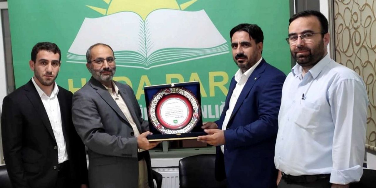 HÜDA PAR Eskişehir İl Başkanlığında görev değişimi