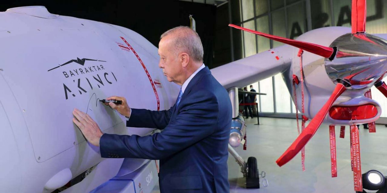 Cumhurbaşkanı Erdoğan TİHA'nın özeliklerini paylaştı