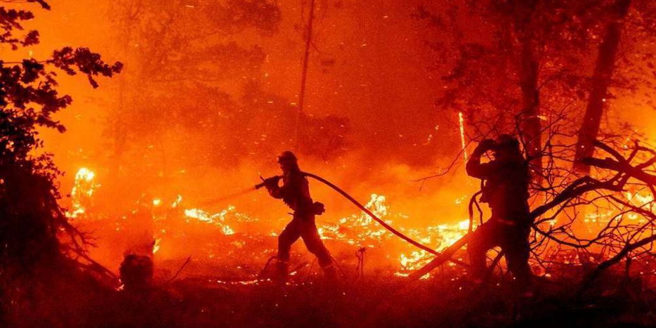 California'daki orman yangını nedeni ile bölge sakinleri tahliye ediliyor
