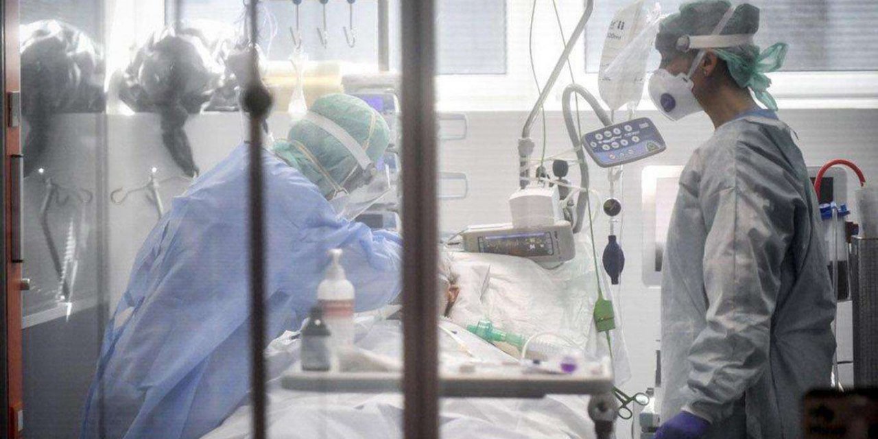 Fransa'da Covid-19 vaka sayısı 3 bin 795 artışla 6 milyon 746 bin 283'e yükseldi