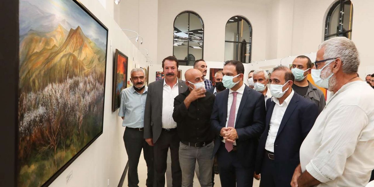 Van'ın ilk ve tek sanat galerisi İpekyolu'nda açıldı