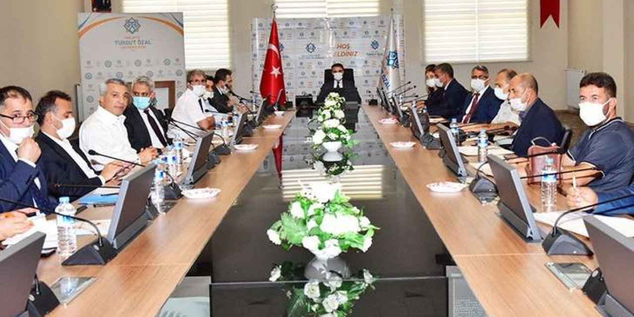 Malatya’da Kamu-Üniversite-Sanayi İş birliği toplantısı düzenlendi