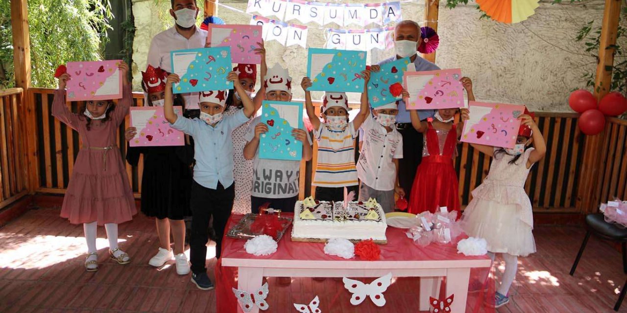 Ağrı da 4-6 yaş grubu Kur’an kursu kapanış programı düzenlendi