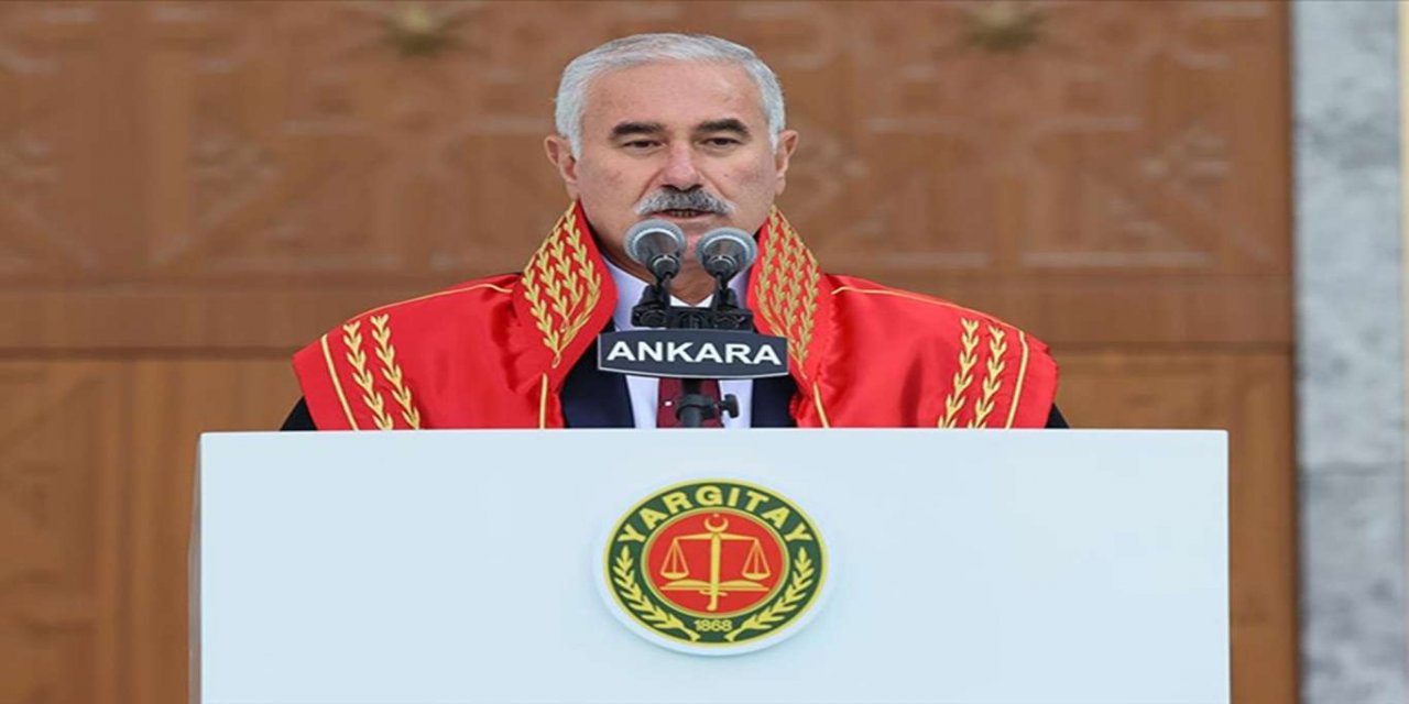 Yargıtay Başkanı Akarca: Günlük hayatta suç teşkil eden her söz ve davranış sosyal medyada da suçtur