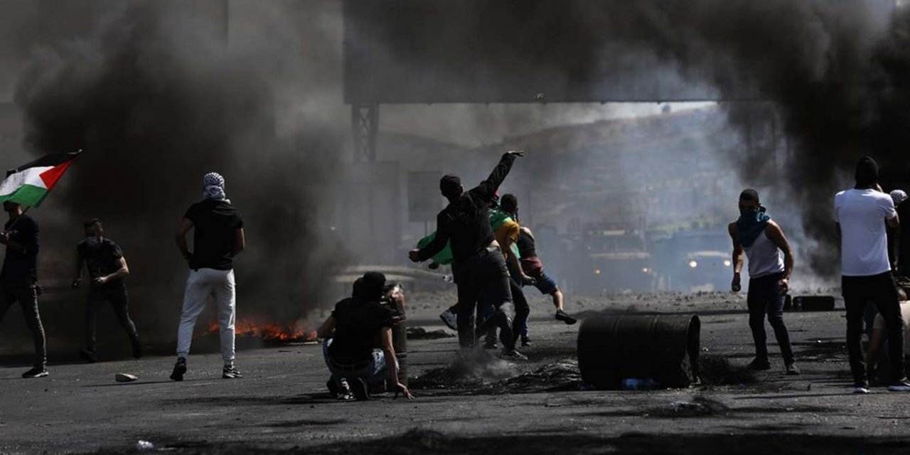 Three Gazans injured in renewed border clashes with ZOF