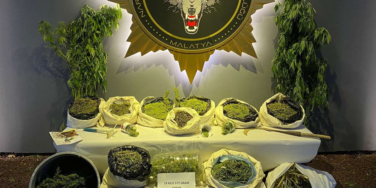 Malatya’da İHA destekli uyuşturucu operasyonu