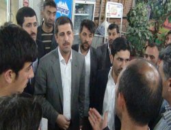 HÜDA PAR su baskınına uğrayan esnafı ziyaret etti