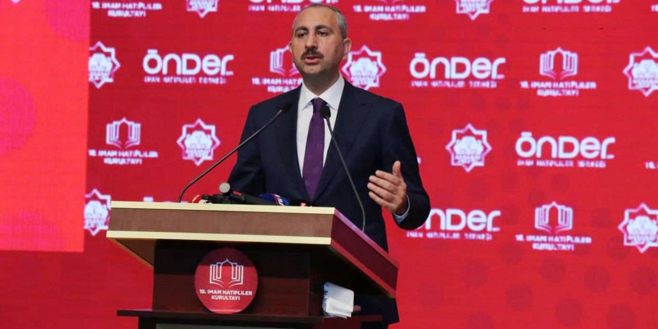 Adalet Bakanı Gül: Merhametsiz adalet olmayacağı gibi adaletsiz merhamet de olmaz