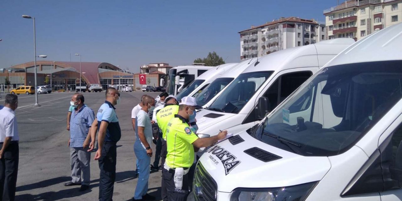 Malatya’da okul servis araçları ve personel denetlendi