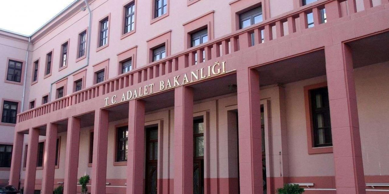 Adalet Bakanlığına sözleşmeli personel alınacak