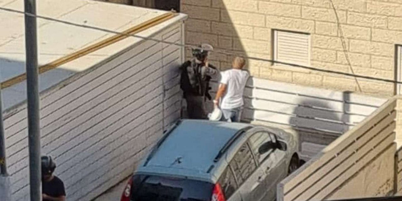 Siyonist işgal rejimi 10 Filistinliyi alıkoydu