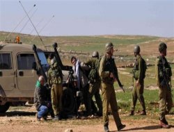 Siyonistler 5 Öğrenciyi Gözaltına Aldı