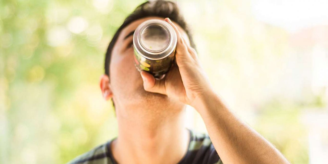 Uzmanlar enerji içeceklerine karşı uyarıyor