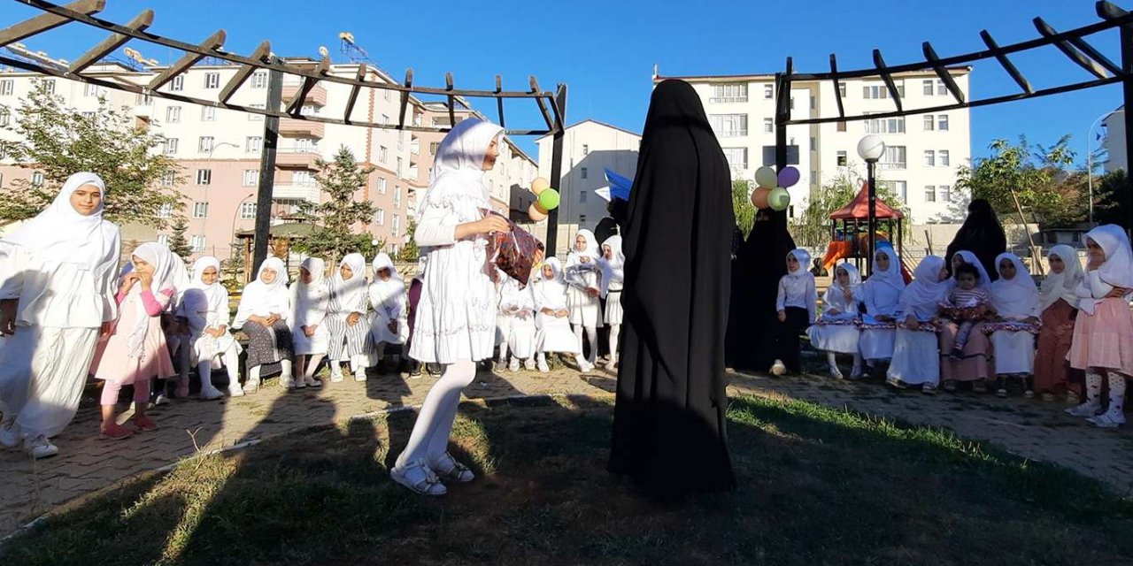 Muş'ta "Hayat Namazla Güzeldir" etkinliğin finali yapıldı