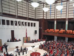 `Terörü Teşvik`Suçu İşleyenler de Milletvekili Olabilecek