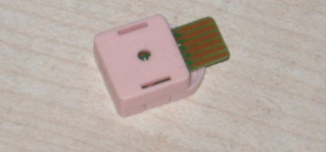 Çiçekten dinleme cihazı çıktı