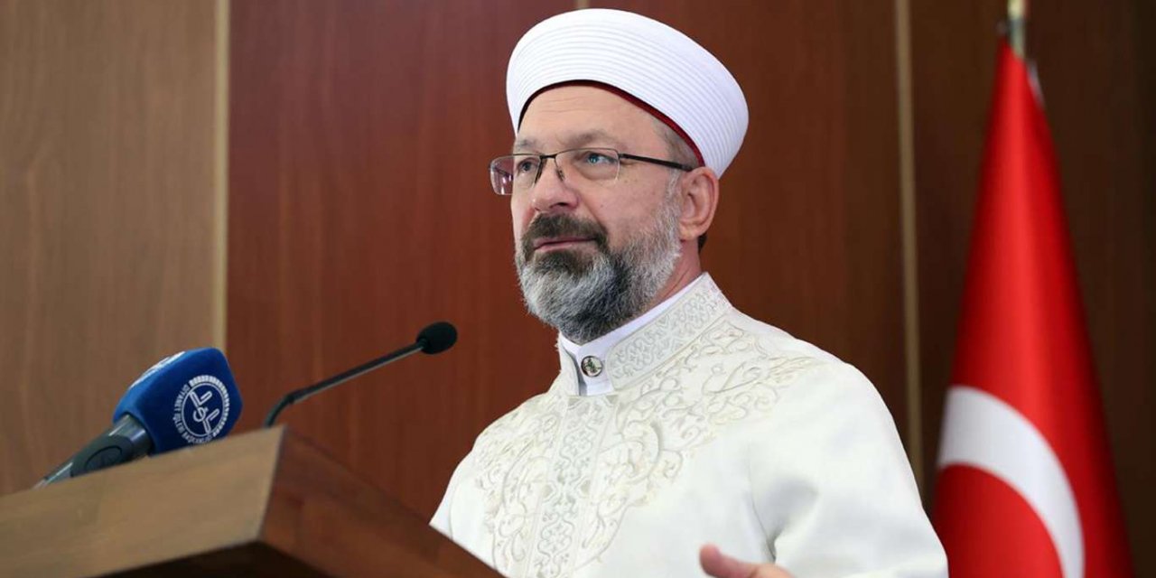 Erbaş: "İslam'ın hakikatleri ile gençliğin heyecanının buluşması, dünyayı değiştirecektir"