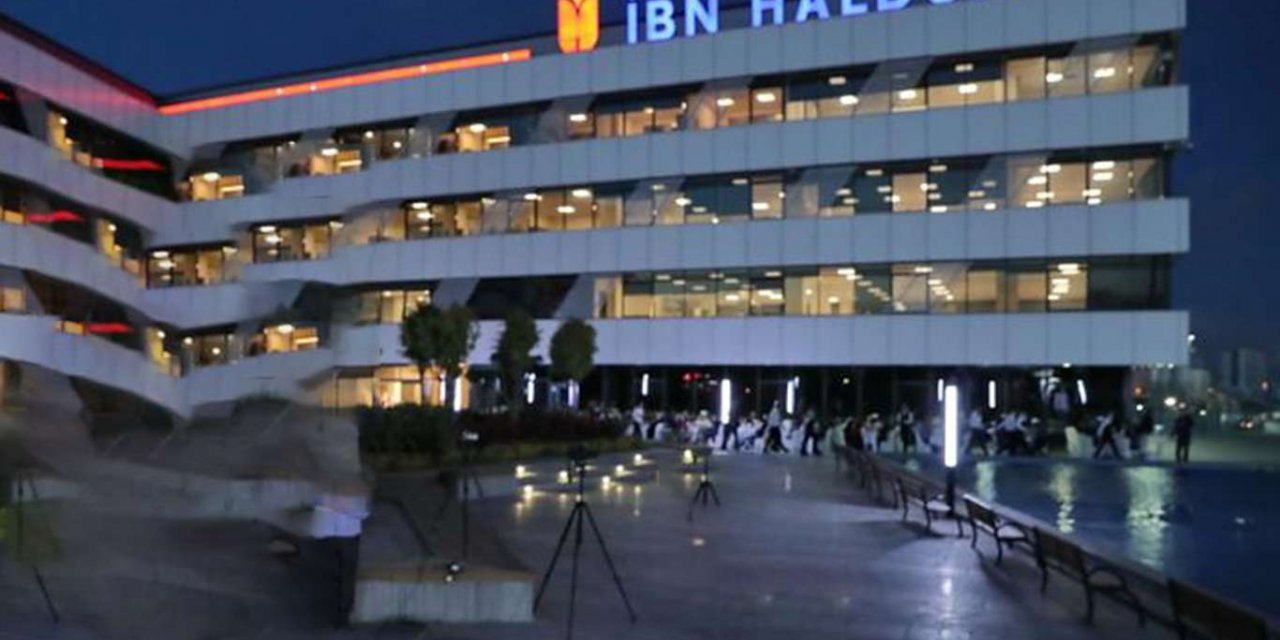 İbn Haldun Üniversitesi'nde aşı zorunlu oldu