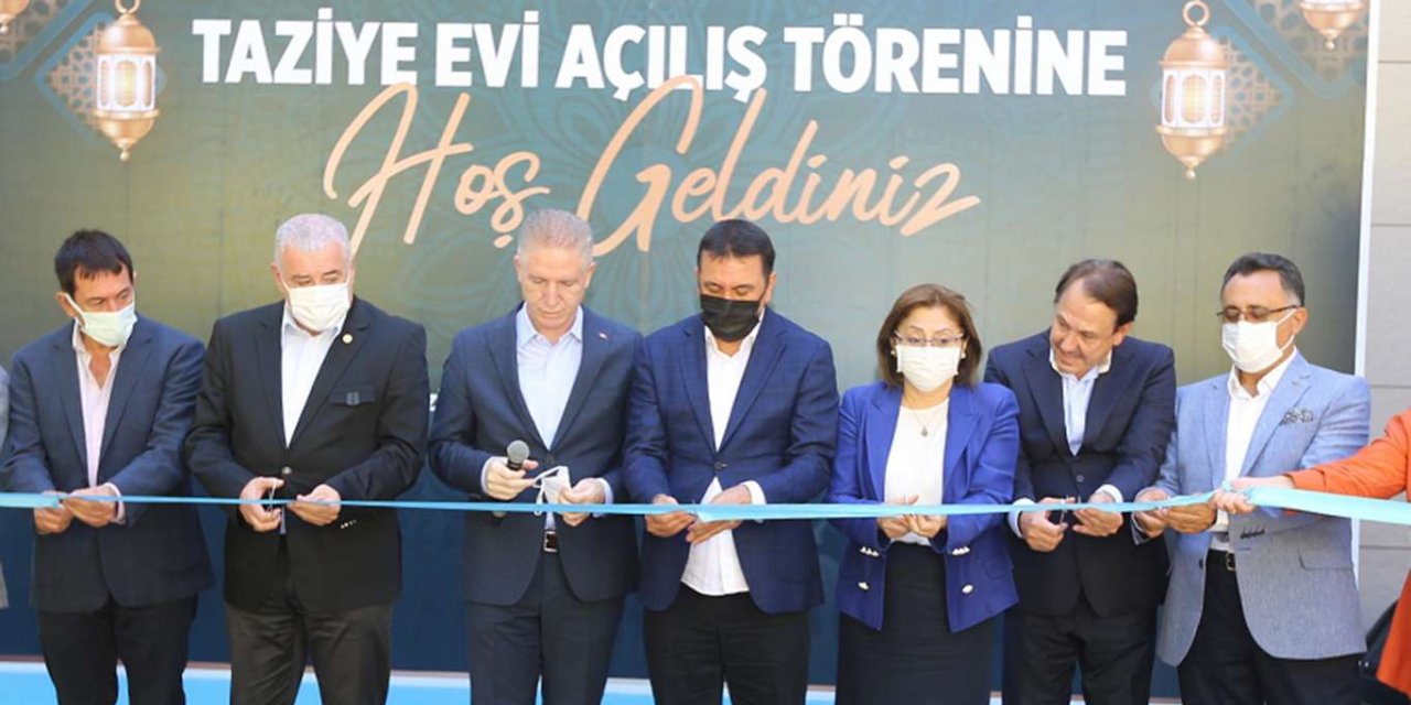 Gaziantep’te hayırsever aile tarafından yaptırılan taziye evi açıldı