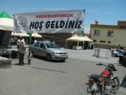 Nizip'te fakir öğrenciler yararına kermes