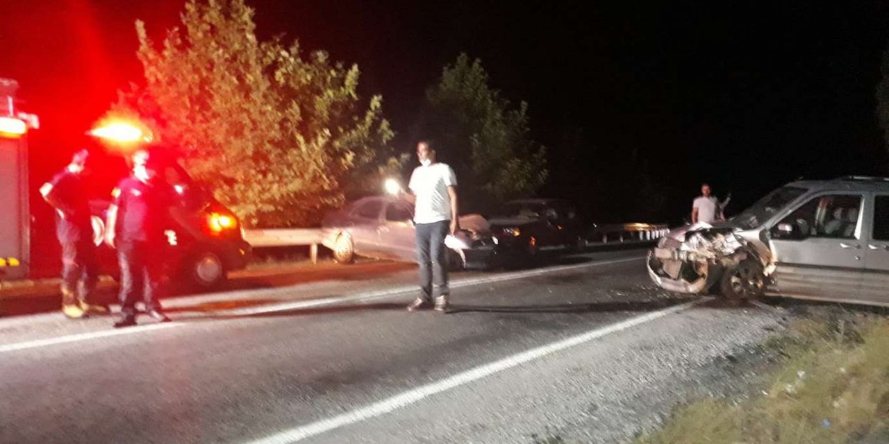 Malatya'da zincirleme trafik kazası: 2 yaralı