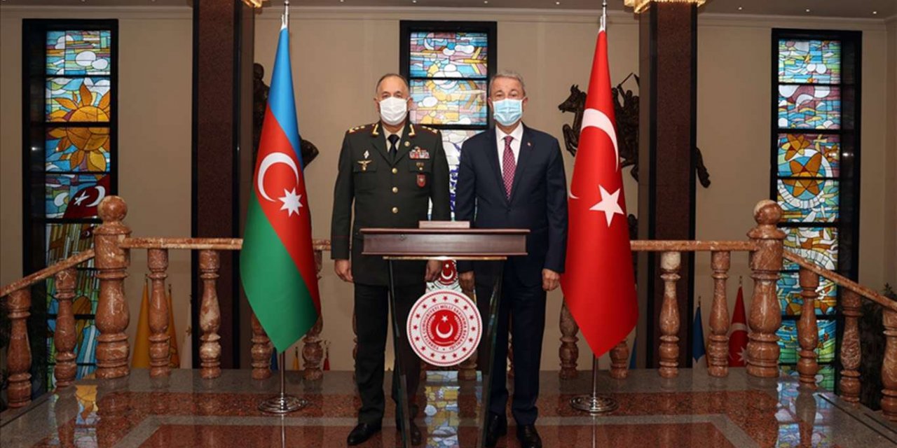Turkish Defense Minister meets with chief of the General Staff of the Azerbaijan Army