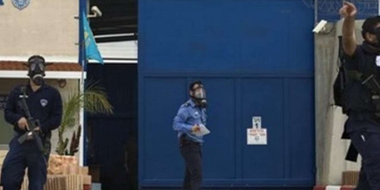 Talepleri kabul edilen Filistinli mahkumlar açlık grevini askıya aldı