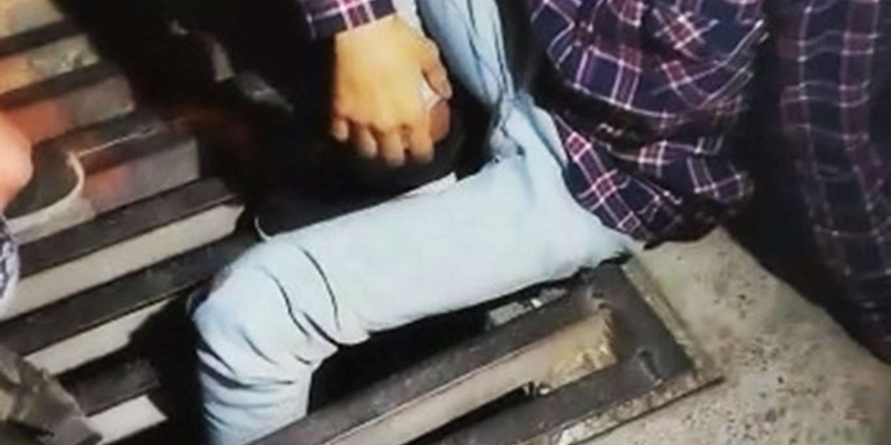 Şırnak’ın Cizre ilçesinde ayağı mazgala sıkışan genci itfaiye ekipleri kurtardı