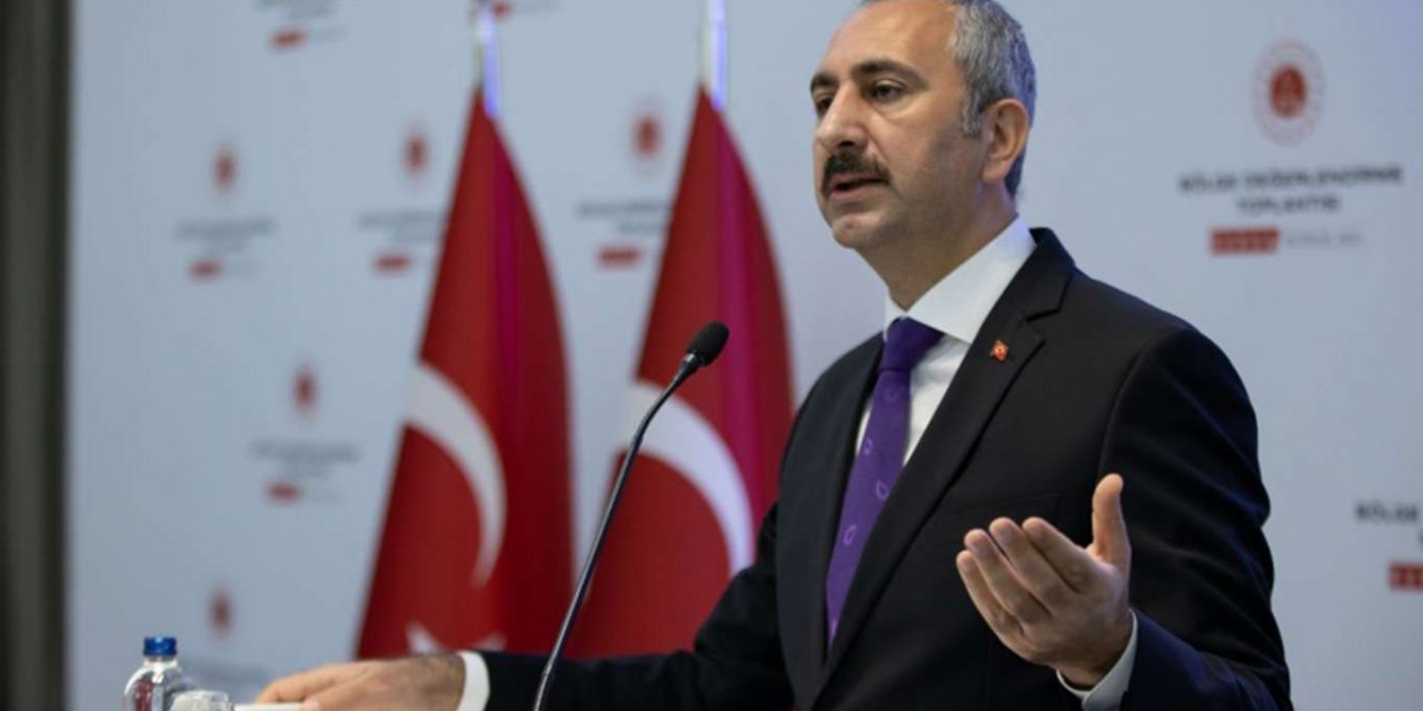Bakan Gül: "Yargıyı yargıya bırakacak bir hukuk kültürünü oluşturmamız gerekir"