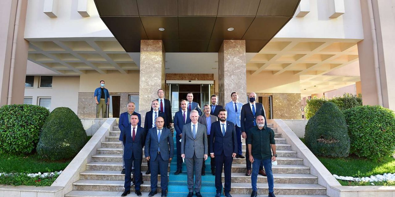 Gaziantep Gazeteciler Cemiyeti Vali Gül’ü ziyaret etti