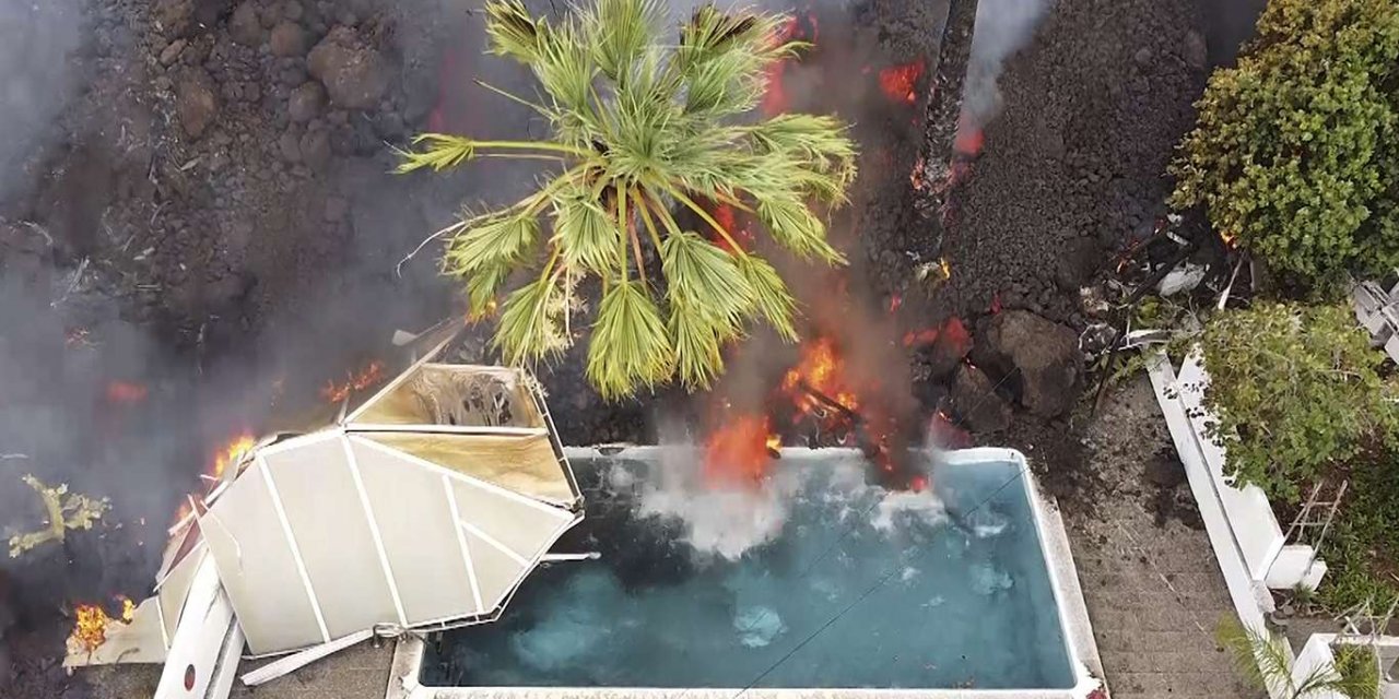 Kanarya Adaları'ndaki yanardağ patlamasında 400 ev kül oldu