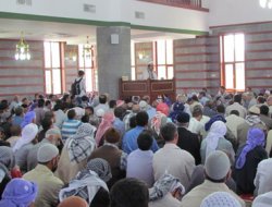 Şeyh Abdulkadir Geylani Camii dualarla açıldı