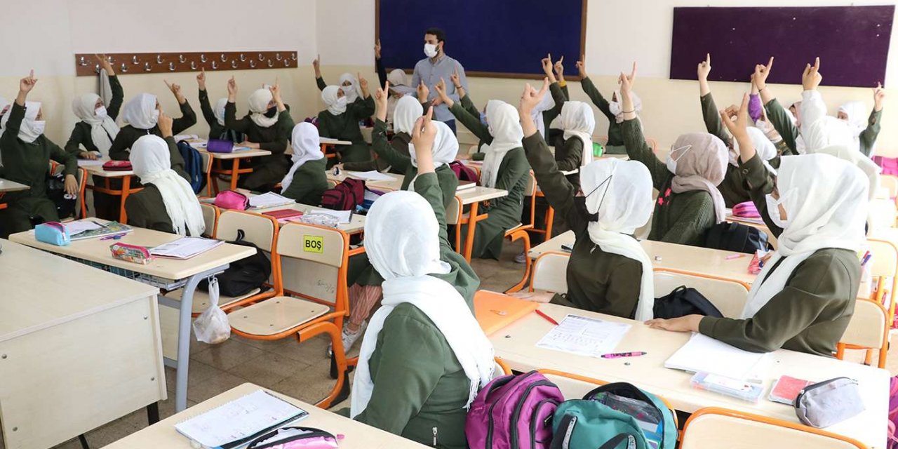 Öğrenciler imam hatip okullarından ve eğitiminden memnunlar