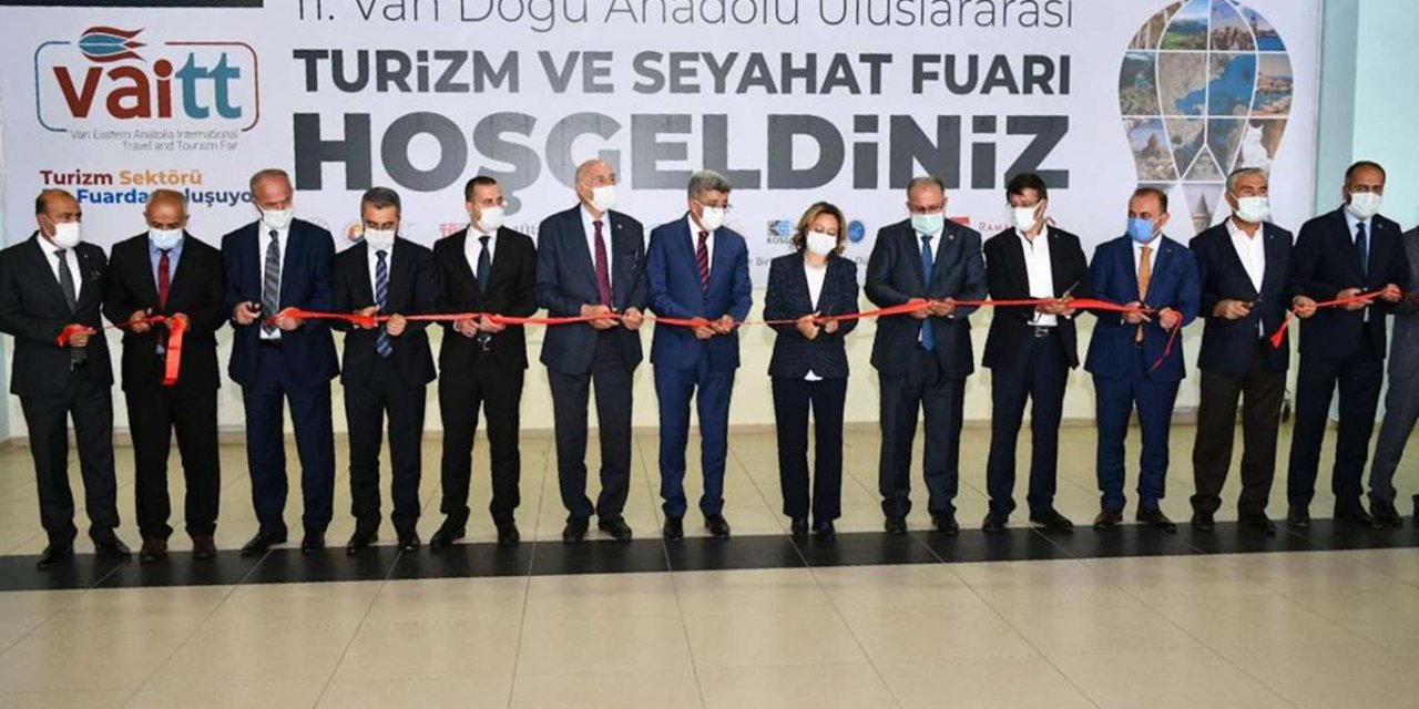 Doğu Anadolu Uluslararası Turizm ve Seyahat Fuarı açıldı