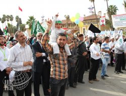 Adana İstasyon Meydanında Kutlu Doğum Coşkusu (Foto)