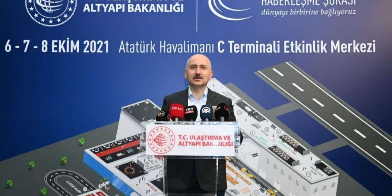 Karaismailoğlu: “12. Ulaştırma ve Haberleşme Şurası büyük bir yatırım hamlesinin işaret fişeği”